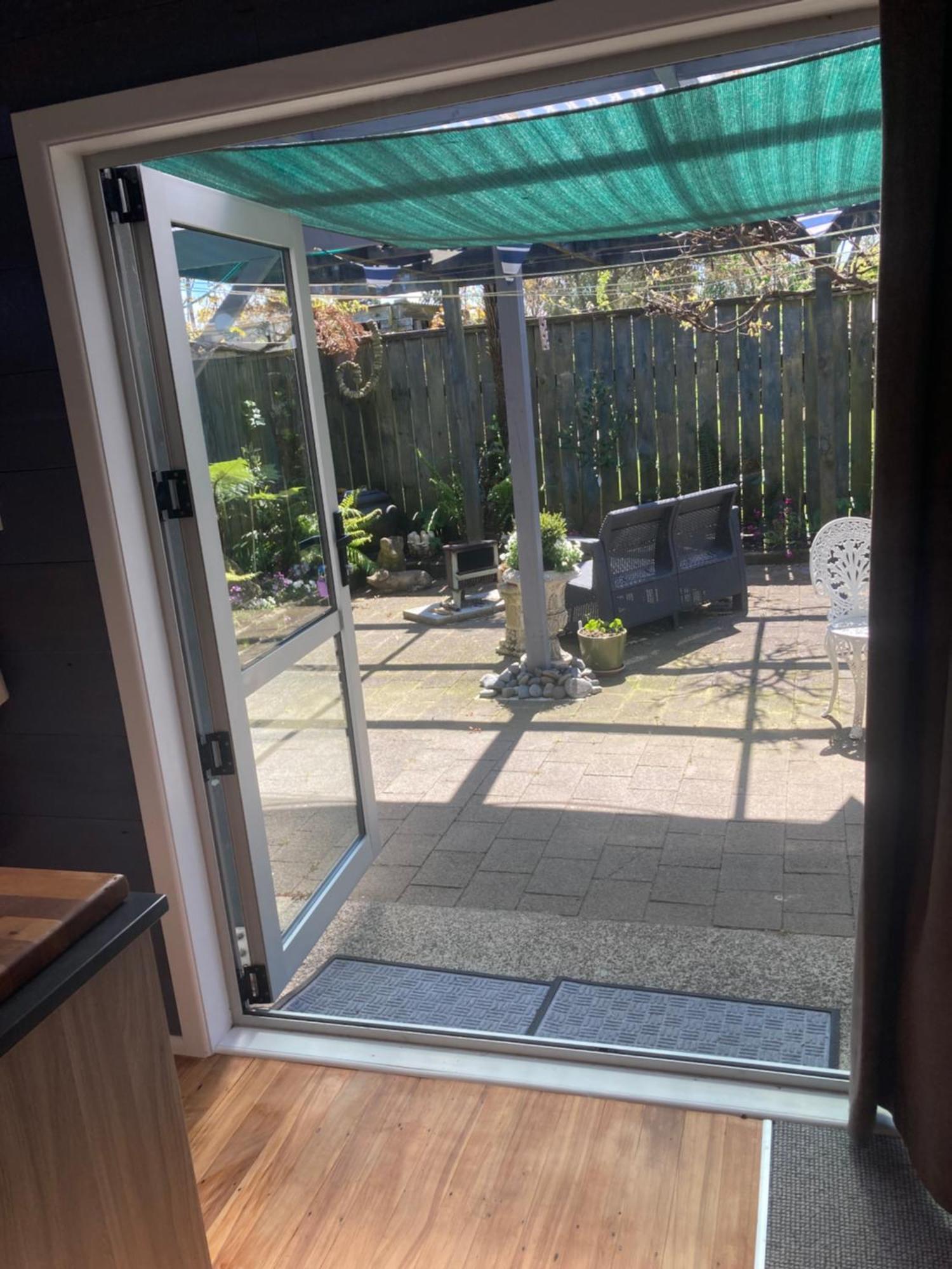 Anglers Adventure Paradise Cabin Bnb Wifi Parking 图朗伊 外观 照片